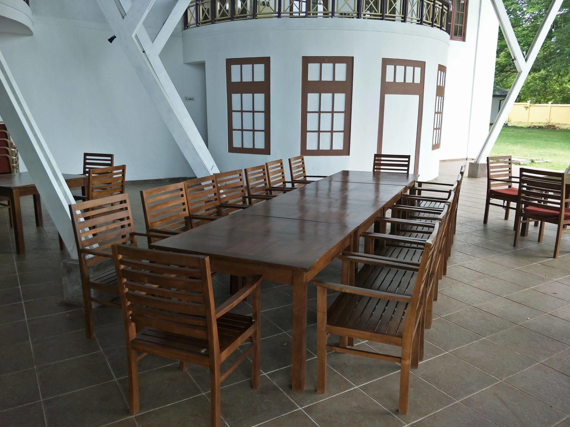 Welcombe Hotel Trincomalee Exterior photo
